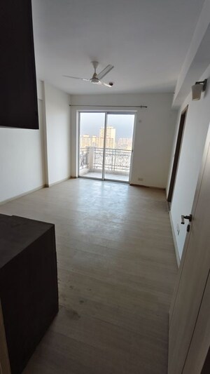 Room in 4 BHK Apartment at DLF New Town Heights I, Sector 90 – for Sale