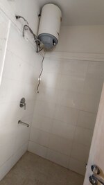 4 BHK + Pooja Room,Servant Room,Extra Room 2727 Sq.Ft. Apartment in DLF New Town Heights I