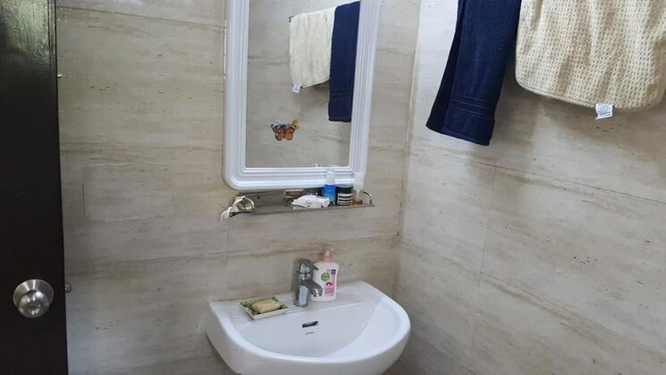 Bathroom, sector 23 dwarka 4 Bedroom 2000 Sq.Ft. Apartment In Sector 23 Dwarka Delhi 9786428