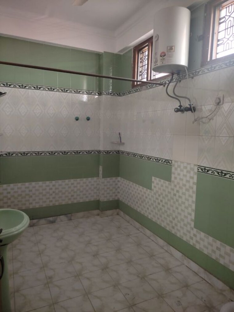 Balcony, arawali-apartments 1.5 Bedroom 700 Sq.Ft. Apartment In Sector 52 Noida 9786429