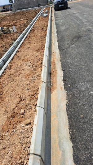   Plot at Shukruthi Pranavi Pride, Bacharam – for Sale