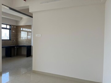 Room in 3 BHK Apartment at Amiya Apartments, Santacruz West – for Sale