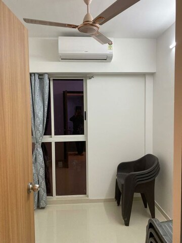 Kitchen in 2.5 BHK Apartment at Dombivli East – for Rent