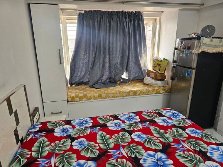 Bedroom, om-viraj-apartment 2 Bedroom 900 Sq.Ft. Apartment In Andheri West Mumbai 9703137