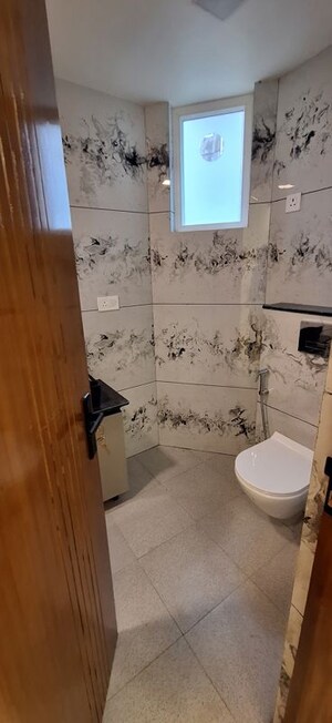 Bathroom in 4 BHK Apartment at Sector 4 Dwarka – for Rent