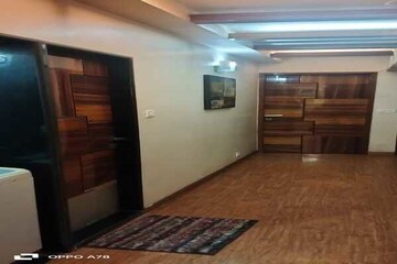 Parking in 3 BHK Apartment at Dheeraj Heritage Residency, Santacruz West – for Rent