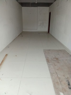 Room in  Shop at Deep Indraprasth Saptak, Naranpura – for Rent
