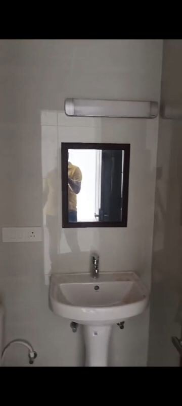 Bathroom in 3 BHK Apartment at Omaxe Waterscapes, Gomti Nagar – for Sale