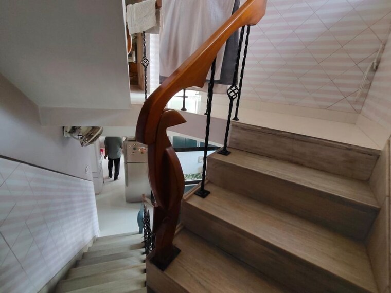 undefined, valley-towers-annex 3.5 Bedroom 1200 Sq.Ft. Apartment In Manpada Thane 9786799