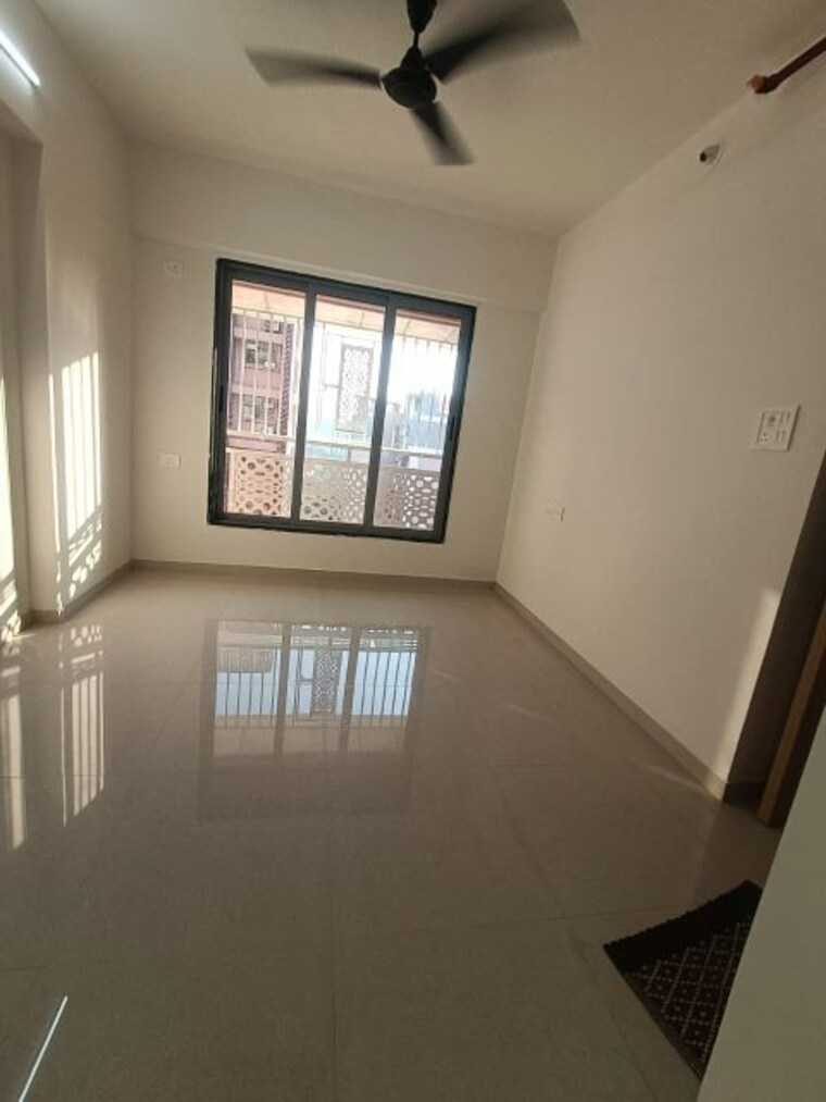 Room, dombivli east 2 Bedroom 850 Sq.Ft. Apartment In Dombivli East Thane 9786810