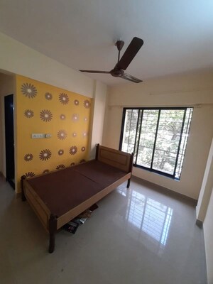 Bedroom in 2 BHK Apartment at Classic Enclave, Santacruz East – for Rent
