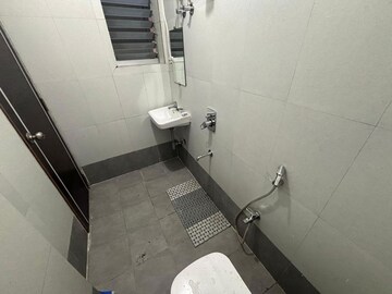Bathroom in 2 BHK Apartment at Pioneer Heritage, Santacruz West – for Rent