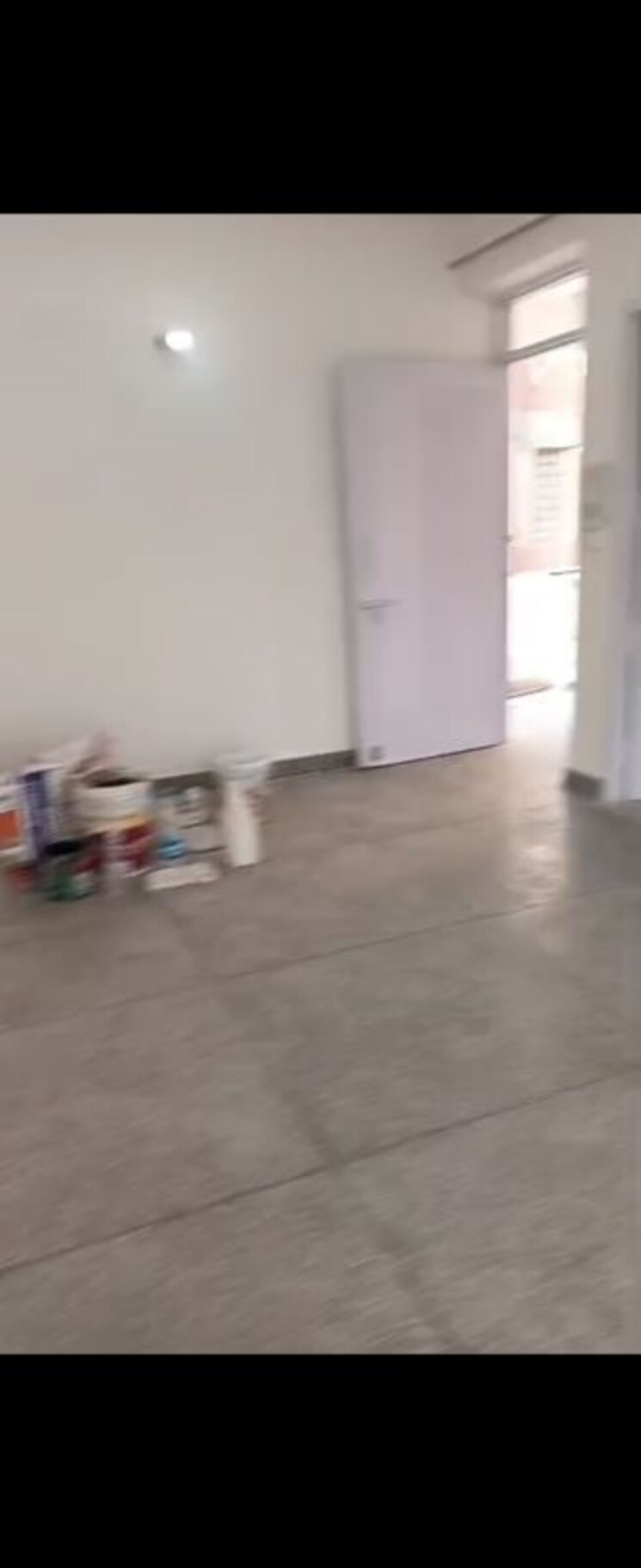  Parking, sector 10 dwarka 2 Bedroom 1550 Sq.Ft. Apartment In Sector 10 Dwarka Delhi 9786855