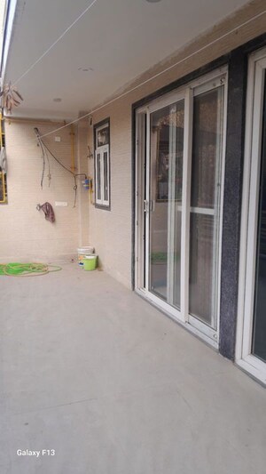  3 BHK Builder Floor at Sector 8 Dwarka – for Rent