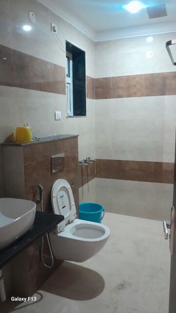 Bathroom in 3 BHK Builder Floor at Sector 8 Dwarka – for Rent