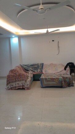 3 BHK + Pooja Room Builder Floor For Rent in Sector 8 Dwarka