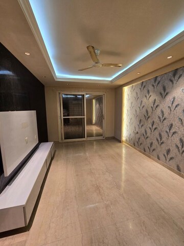 Kitchen in 4 BHK Builder Floor at Hong Kong Bazaar, Sector 57 – for Rent