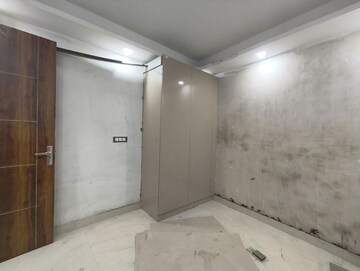 Room in 1 BHK Builder Floor at Neb Sarai – for Sale