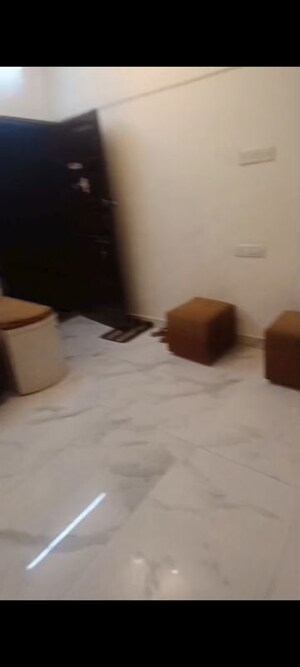 Living Room in 1 BHK Apartment at Vile Parle East – for Rent