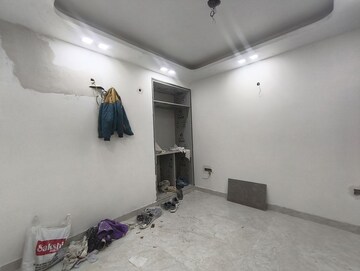 Room in 3 BHK Builder Floor at Chattarpur – for Sale