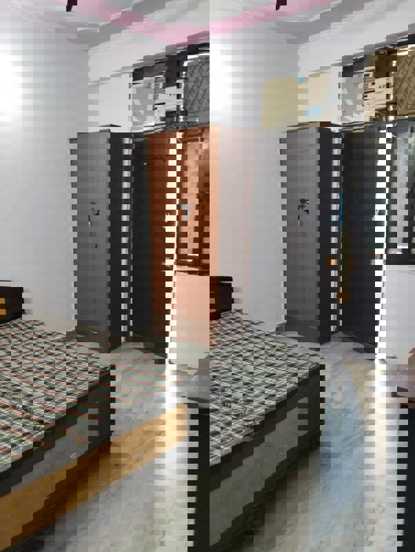 1 BHK Builder Floor For Rent in Sector 24