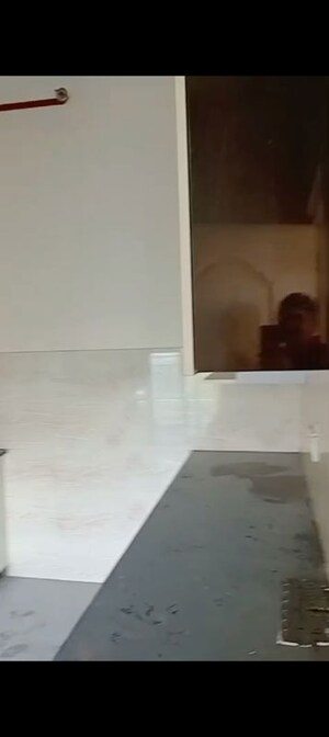 Room in 2 BHK Apartment at Ansals Celebrity Greens, Sushant Golf City – for Rent