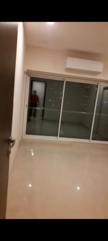 Furnished Amenities in 2 BHK Apartment at Rushi The Kollage, Andheri East – for Rent