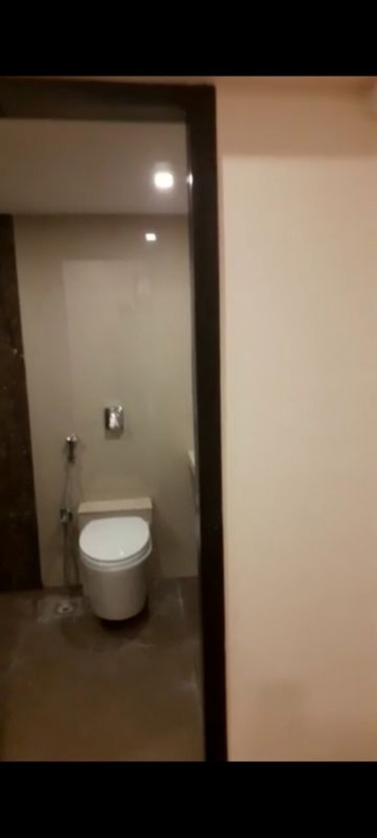 Bathroom, rushi-the-kollage 2 Bedroom 900 Sq.Ft. Apartment In Andheri East Mumbai 9787118