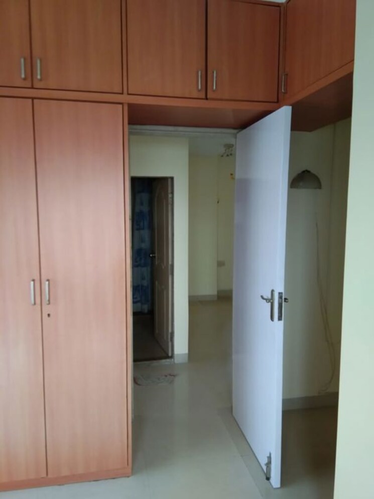 undefined, dadar west 1 Bedroom 300 Sq.Ft. Apartment In Dadar West Mumbai 9787121