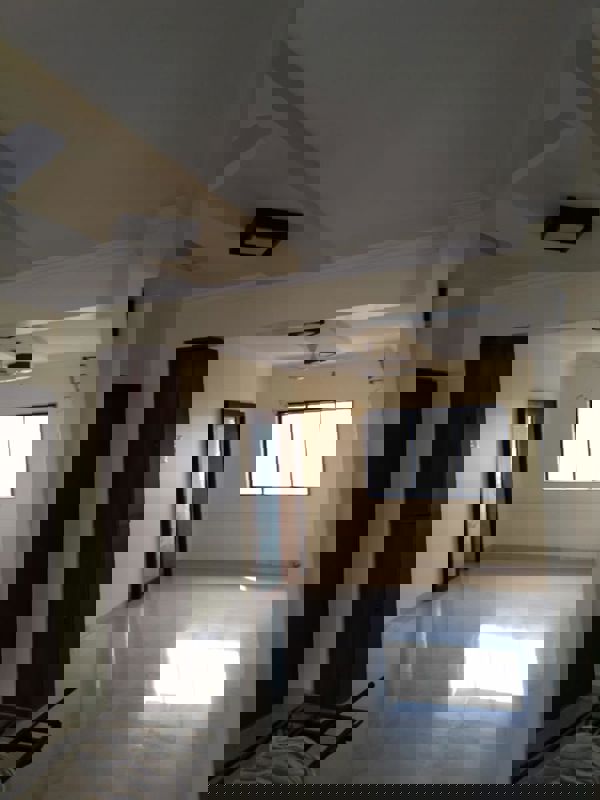 1 BHK + Extra Room Apartment For Rent in Dadar West