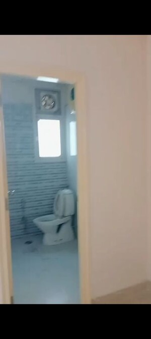 Bathroom in 3.5 BHK Apartment at Ansals Celebrity Greens, Sushant Golf City – for Rent