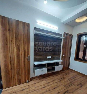 2 BHK Apartment For Rent in Sector 5 Wave City