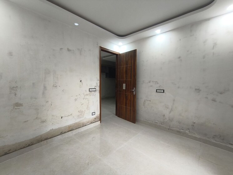 Room, chattarpur 3 Bedroom 1100 Sq.Ft. Builder Floor In Chattarpur Delhi 9787177