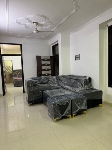 1 BHK Builder Floor For Rent in Saket