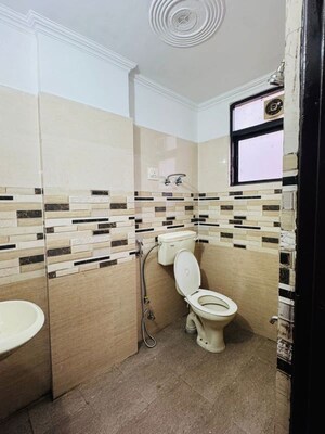 Master Bedroom in 1 BHK Builder Floor at Saket – for Rent