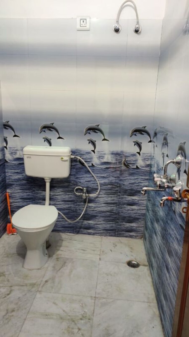 Bathroom, manas-enclave-phase-ii 2 Bedroom 1800 Sq.Ft. Builder Floor In Indira Nagar Lucknow 9787181