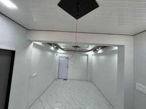 1 BHK Apartment For Rent in Khar West