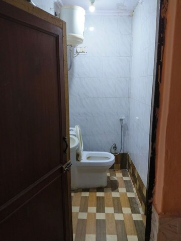 Bathroom in 2 BHK Builder Floor at Lajpat Nagar ii – for Rent