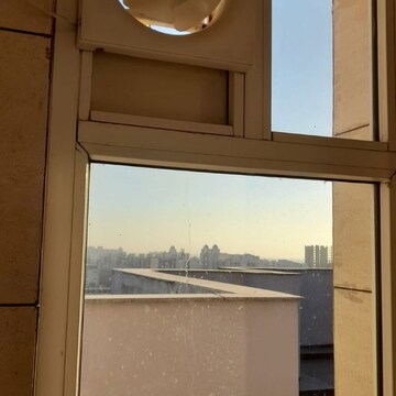 Kitchen in 4 BHK Penthouse at Motiaz Royal Citi, Nagla Road – for Rent