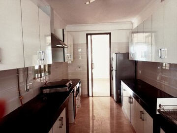 Kitchen in 4 BHK Builder Floor at Defence Colony – for Rent