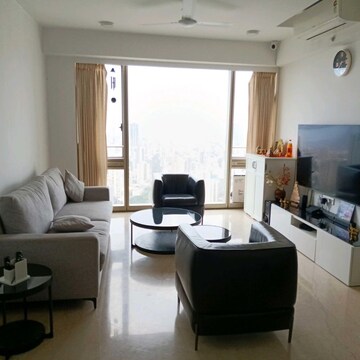 Team Area in 3 BHK Apartment at Lodha Kiara, Kamala Mill – for Rent