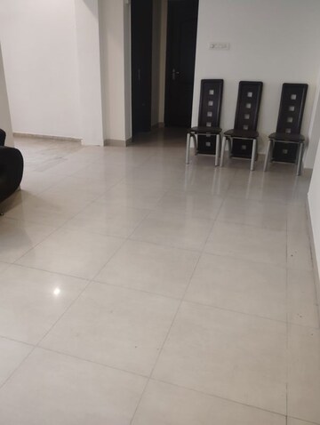 Room in 2 BHK Apartment at Bramha Suncity, Wadgaon Sheri – for Rent