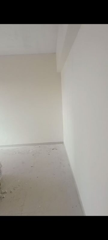 Room in 1 BHK Apartment at Ayodhya Saffron, Kurla – for Rent