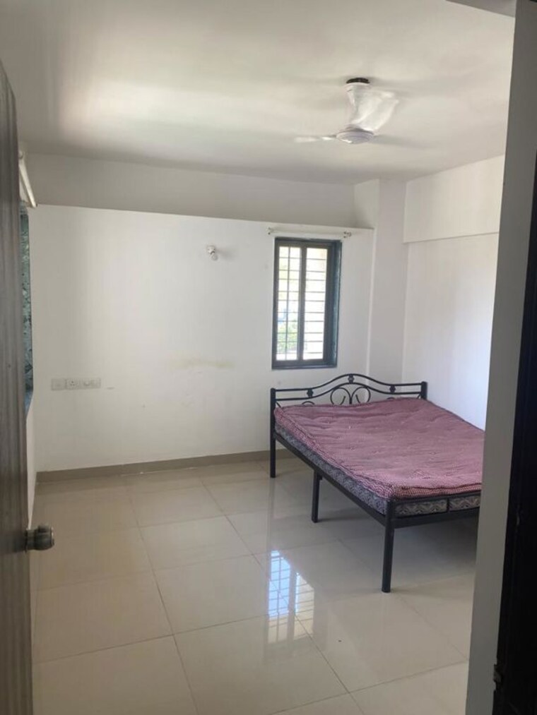 Room, kumar-shantiniketan-phase-1 2 Bedroom 726 Sq.Ft. Apartment In Pashan Pune 9787263