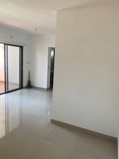 2 BHK Apartment For Rent in Kumar Shantiniketan Phase 1