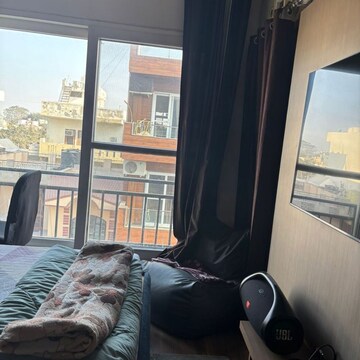 Living Room in 2 BHK Builder Floor at Palam Vihar Residents Association, Palam Vihar – for Rent