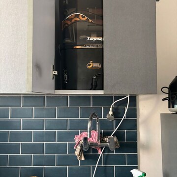 Furnished Amenities in 2 BHK Builder Floor at Palam Vihar Residents Association, Palam Vihar – for Rent