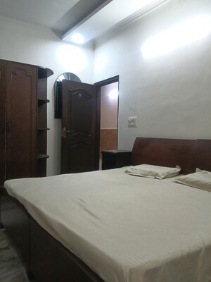 2 BHK Builder Floor For Rent in East Of Kailash