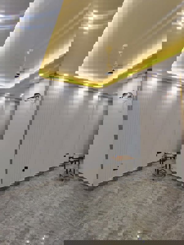 3 BHK + Servant Room Apartment For Sale in DLF New Town Heights II