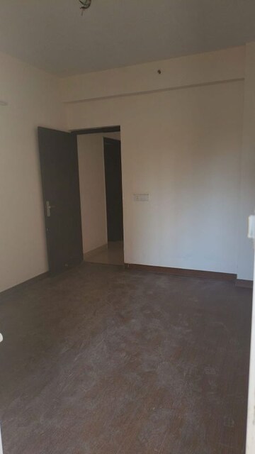 Room in 2 BHK Apartment at VIctoryone Amara, Sector 16 Greater Noida – for Sale